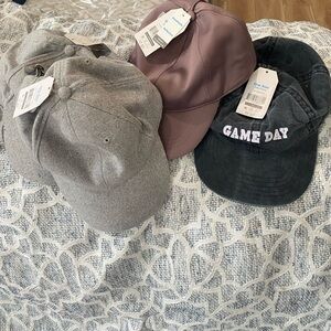 HATS LOT OF 5 NEW O/S fits all $20